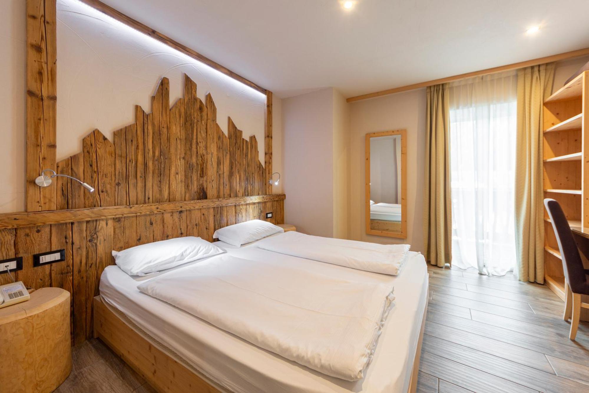 Park Hotel Avisio Soraga Dış mekan fotoğraf