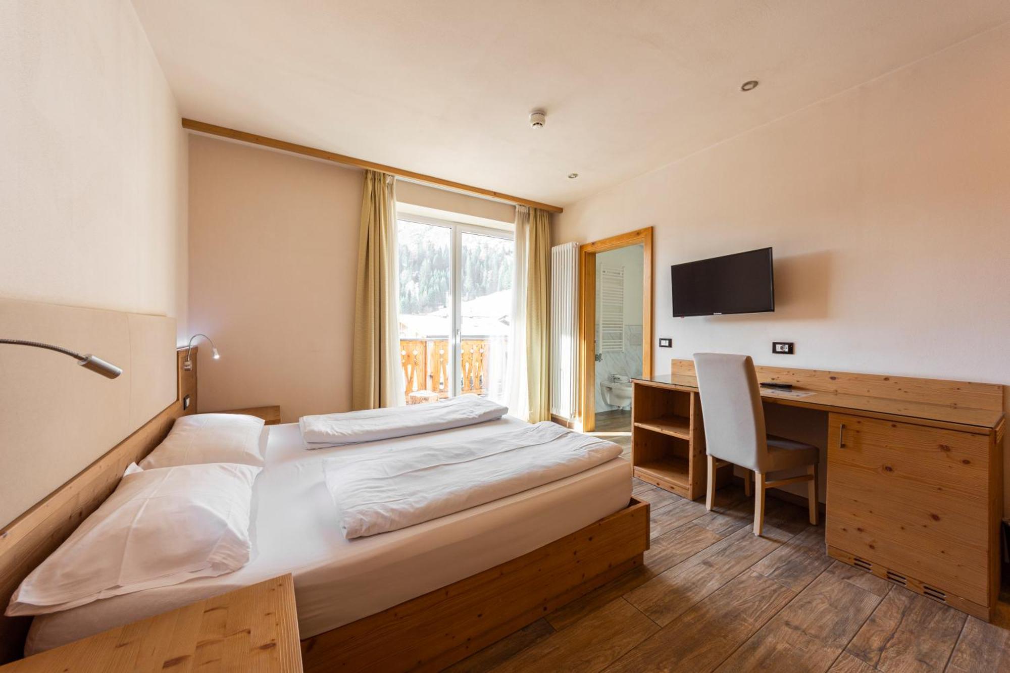 Park Hotel Avisio Soraga Dış mekan fotoğraf