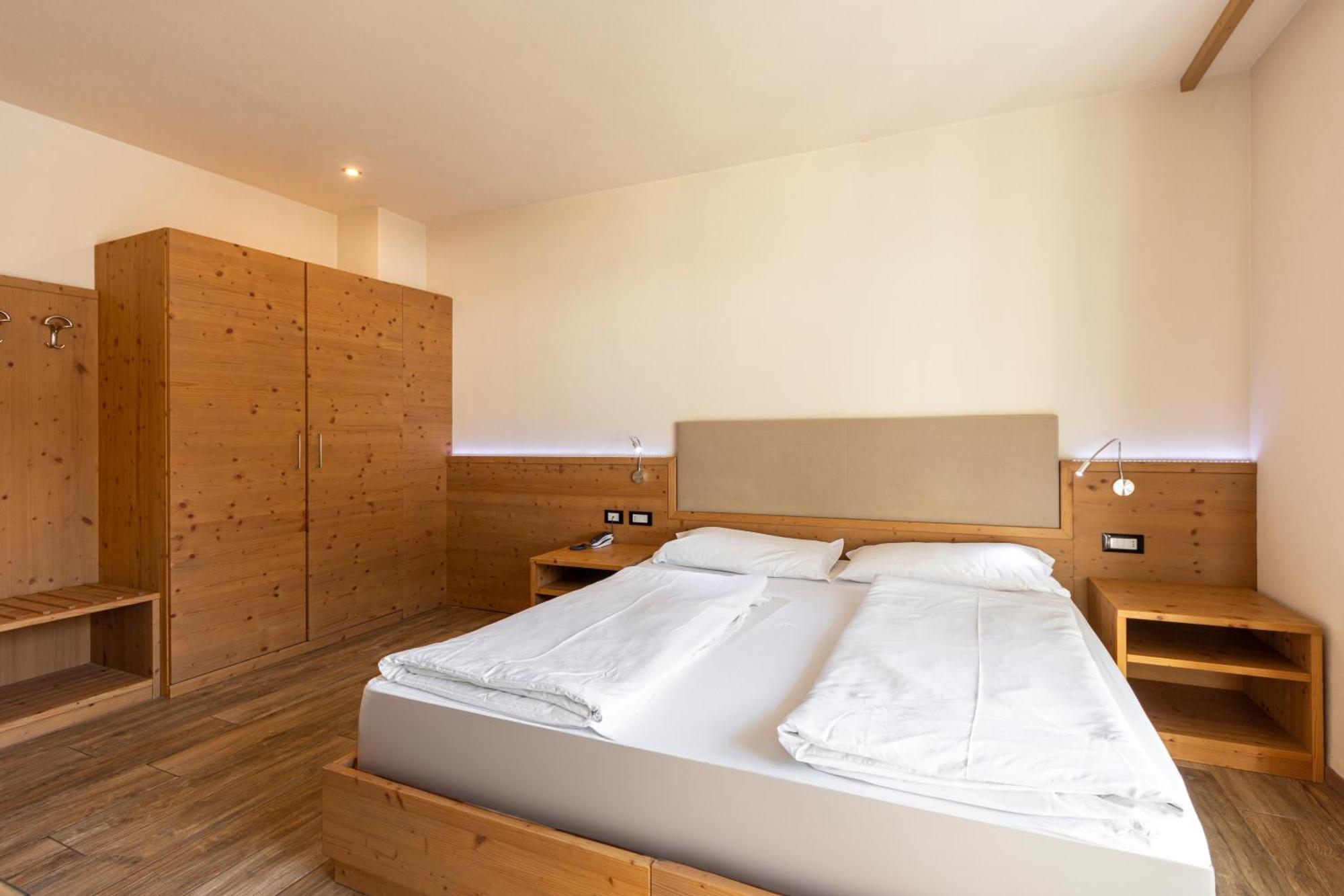 Park Hotel Avisio Soraga Dış mekan fotoğraf