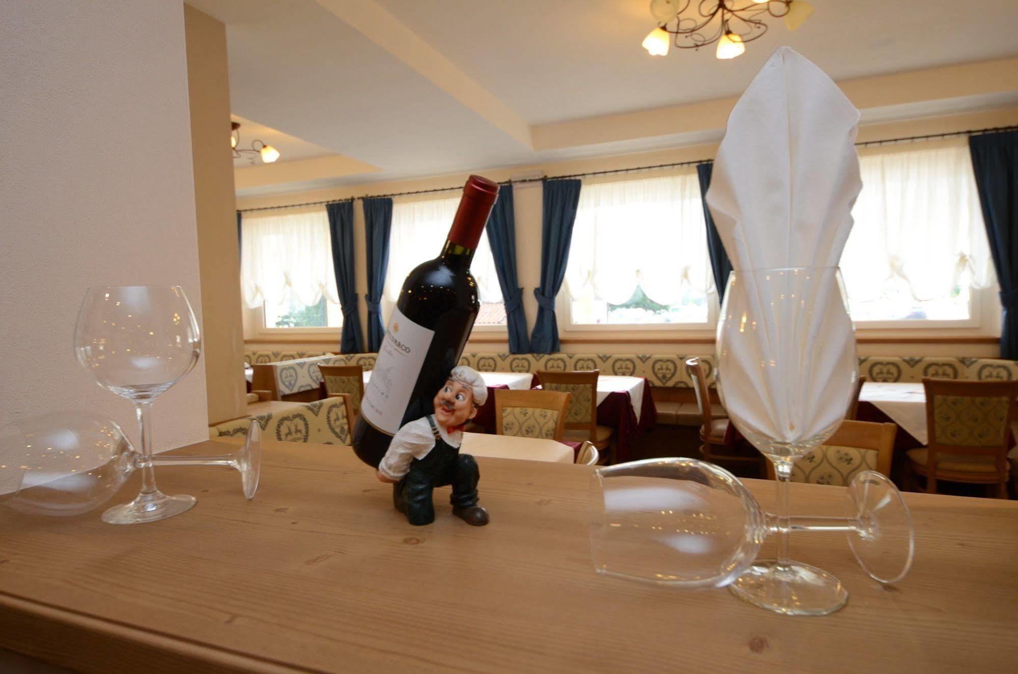 Park Hotel Avisio Soraga Dış mekan fotoğraf